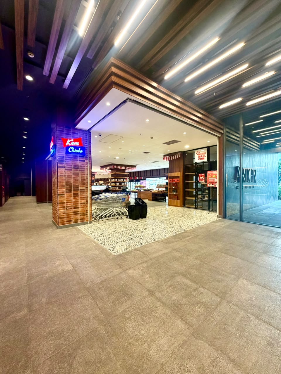 Komersial Area